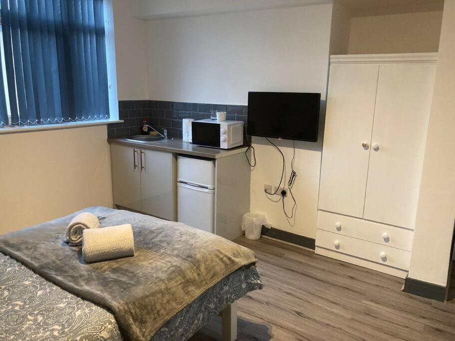 Newly Refurbished Studio, Great Location 8 Studios Nottingham Eksteriør bilde