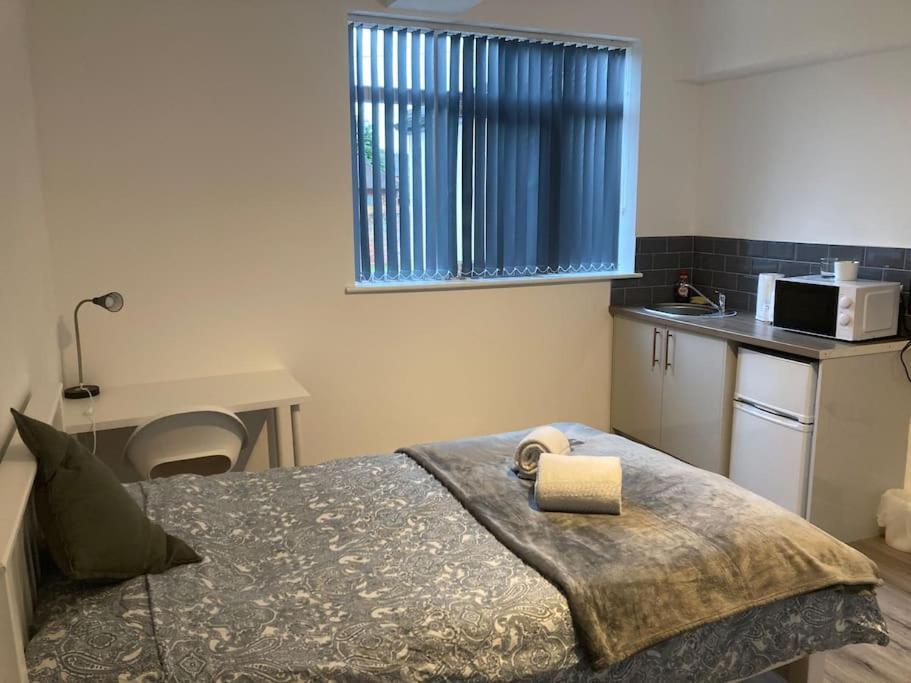 Newly Refurbished Studio, Great Location 8 Studios Nottingham Eksteriør bilde